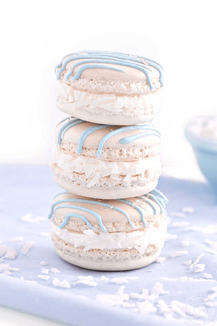 COCONUT MACARONS Donut