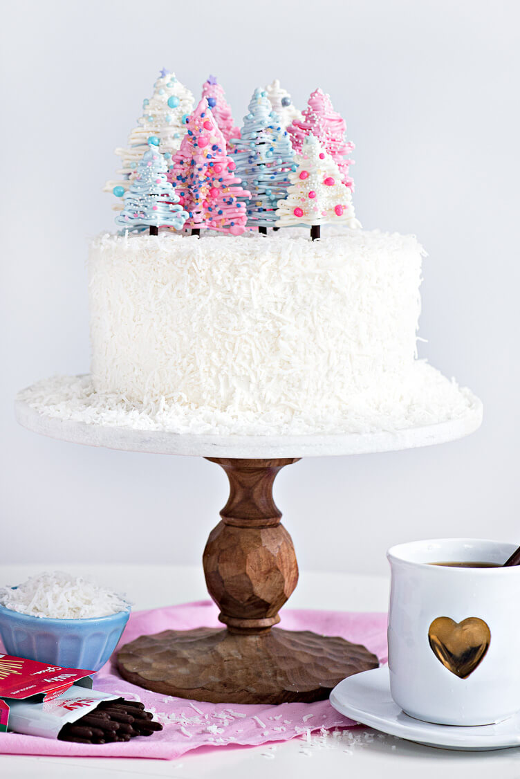 Chocolate Coconut Winter Wonderland, How To Decorate For A Winter Wonderland Theme Cake