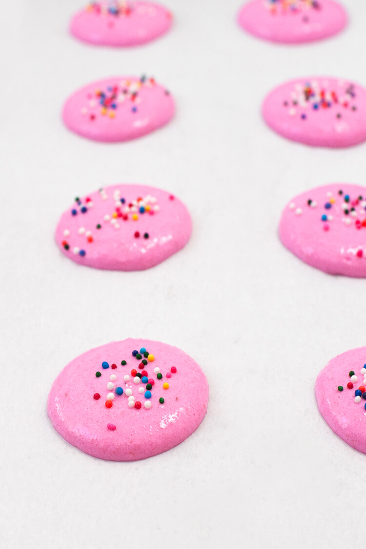 A Guide to Making the Best Birthday Cake Macarons