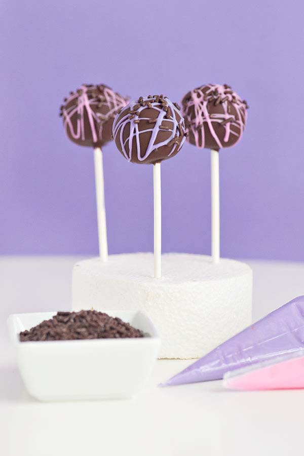 Fun Baking Dessert Ideas - Brownie Pops