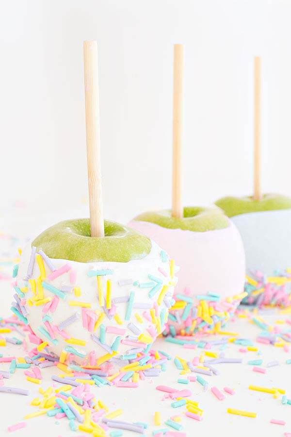 Top Rated Chocolate Apples Recipe with Sprinkles