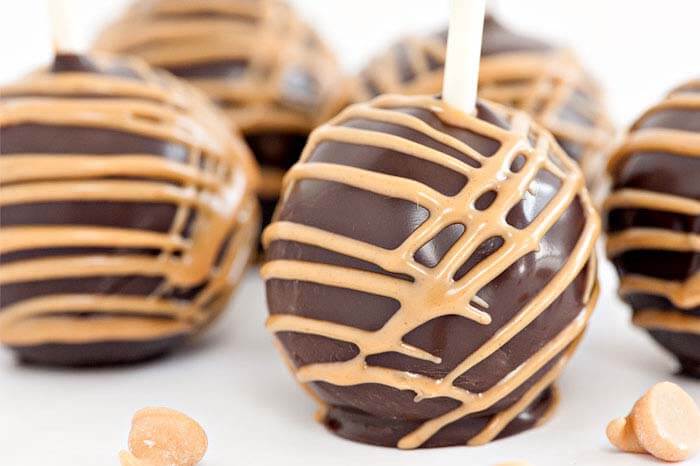 Quick and Easy DIY Cake Pops