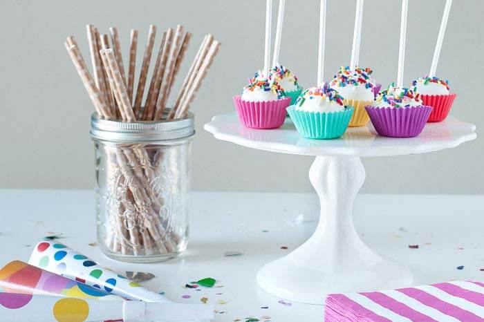 Do It Yourself Cake Pops - Full Recipe