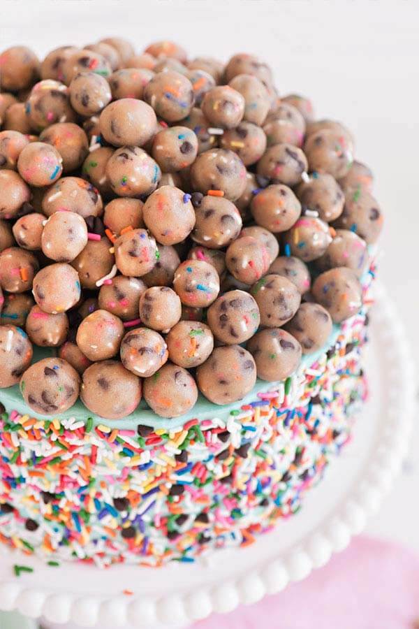 Cookie Dough Cake with Chocolate Chipes