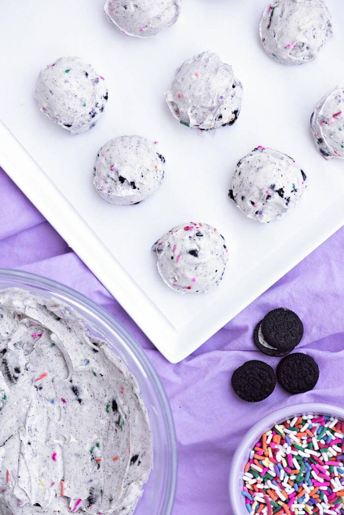 Confetti Oreo Cheesecake Pops | Sprinkles For Breakfast