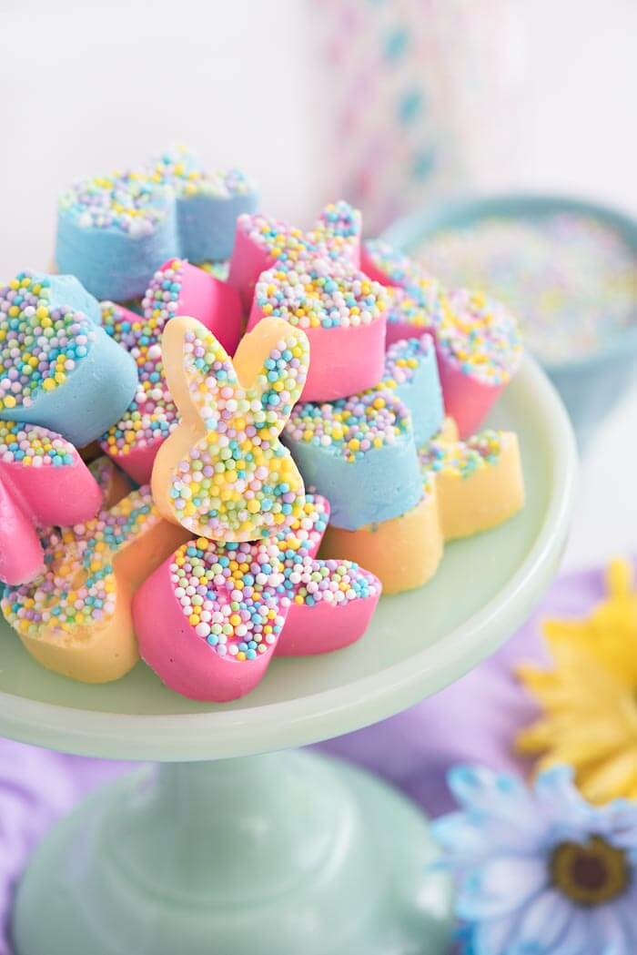 Easter Bunny Fudge | Sprinkles For Breakfast