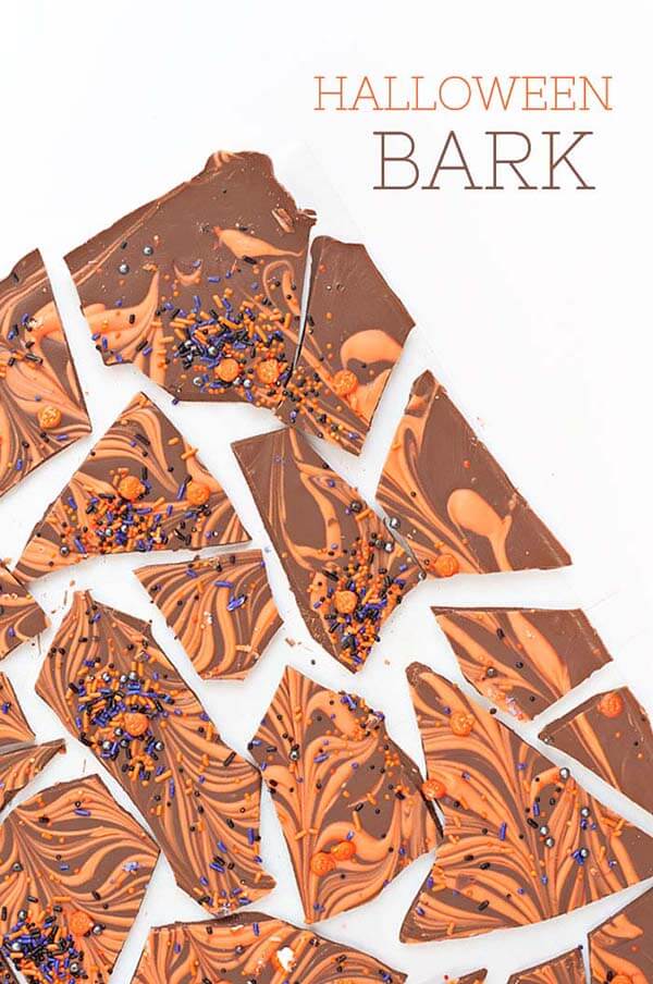 How to Make Chocolate Halloween Bark