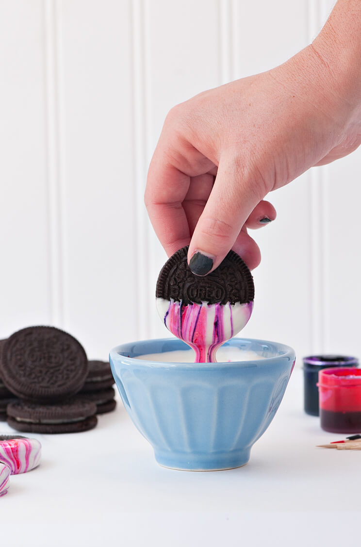 Sprinkles For Breakfast Oreos | Sprinkles For Breakfast