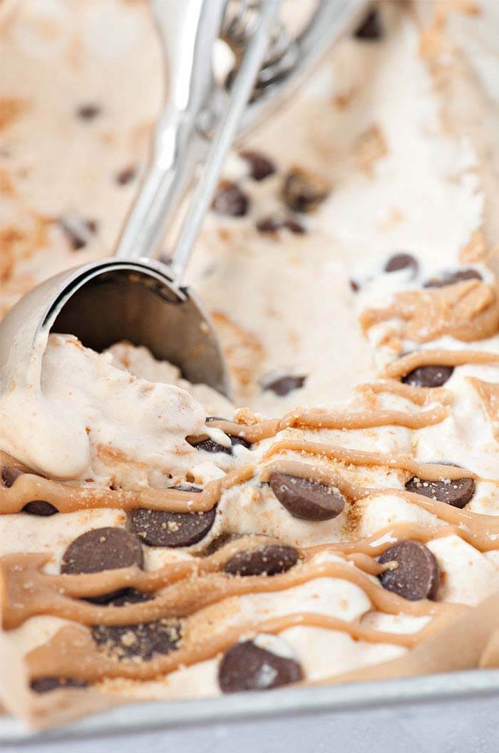 How to Make Homemade Peanut Butter Ice Cream | Sprinkles For Breakfast