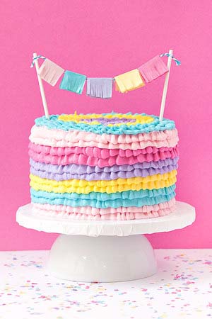 Learn To Bake a Pinata Cake at Home