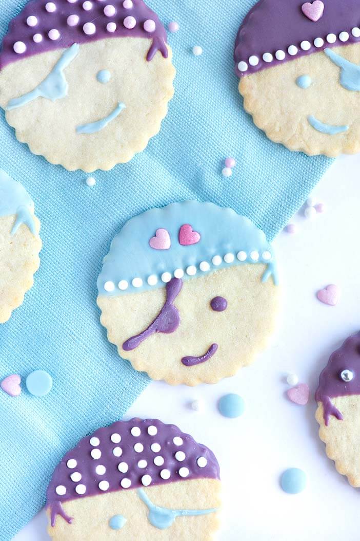 Do It Yourself Homemade Pirate Sugar Cookies
