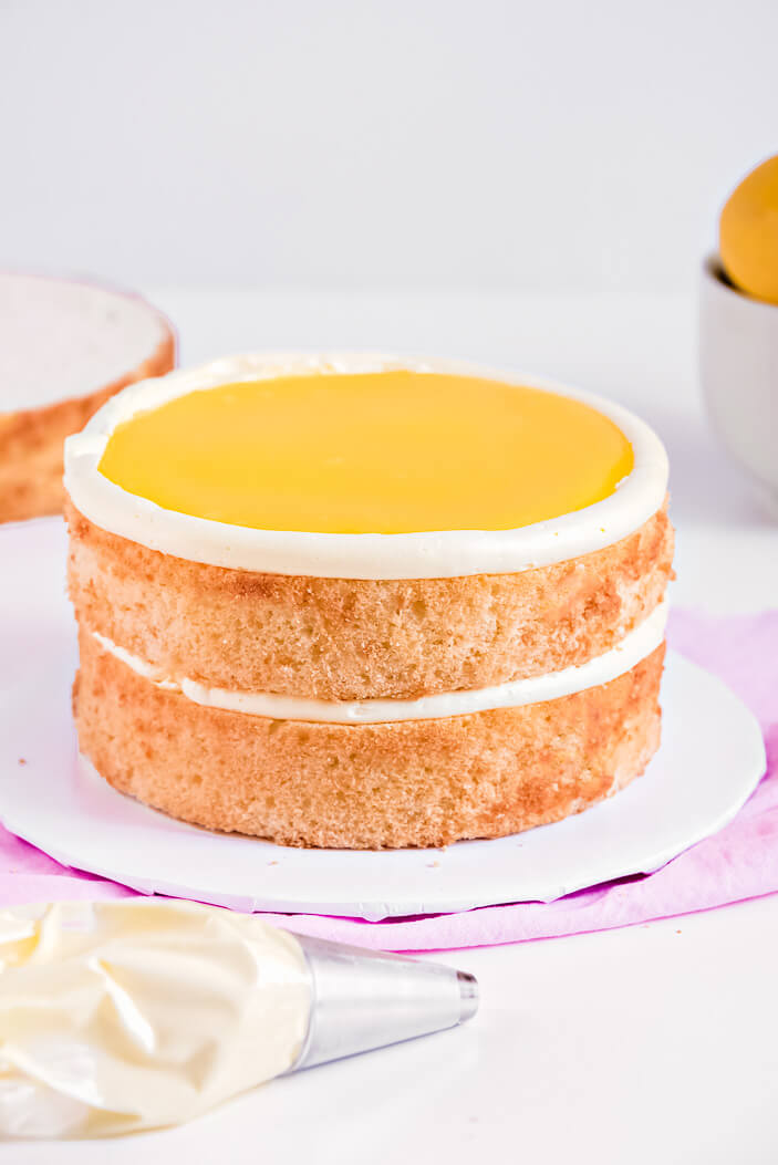 Vanilla Layer Cake With Lemon Curd | Sprinkles For Breakfast